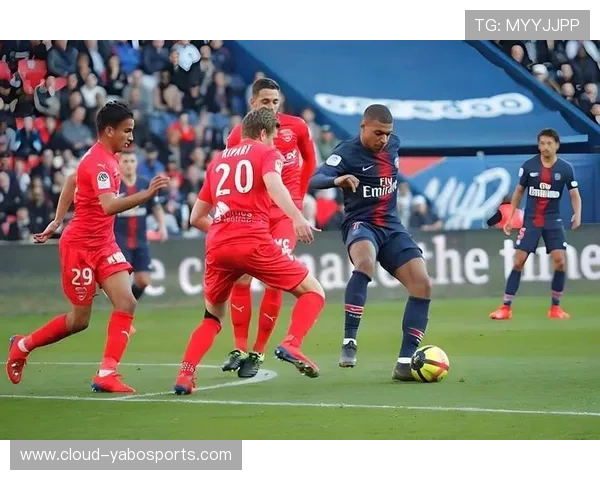 里尔足球俱乐部参赛赛事全解析与赛程分析